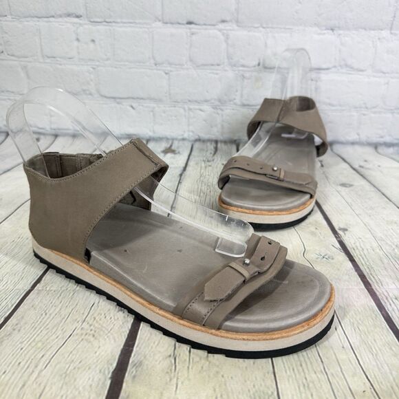 Merrell Juno Sandals Women Size 9 Chunky Strap Hiking Waterproof Comfort Shoes - Picture 1 of 15